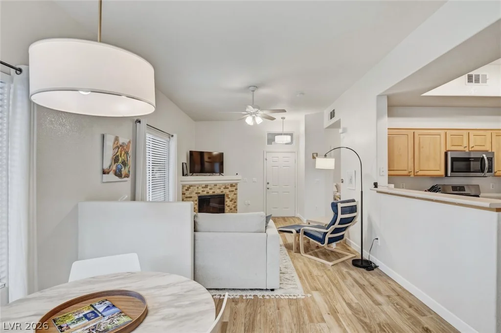 10650 Calico Mountain, Las Vegas, NV 89129