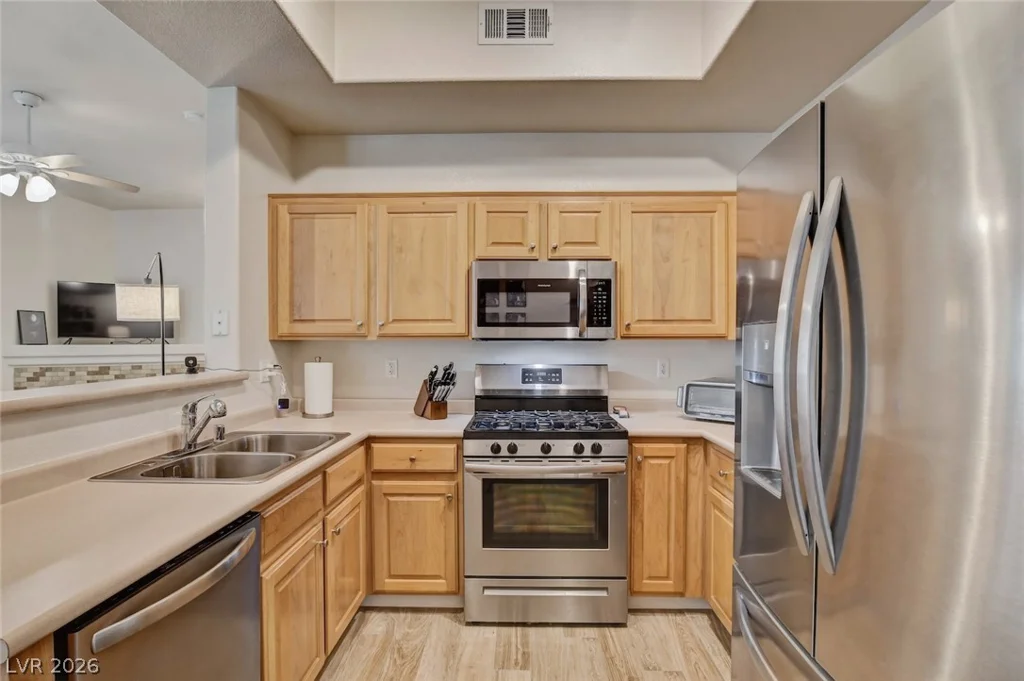 10650 Calico Mountain, Las Vegas, NV 89129