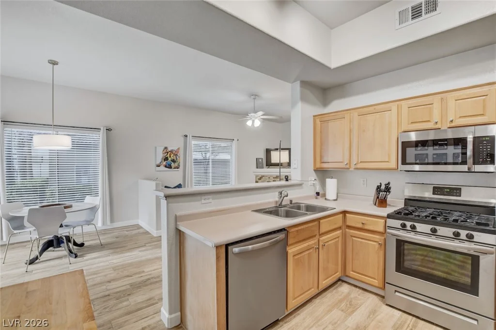 10650 Calico Mountain, Las Vegas, NV 89129