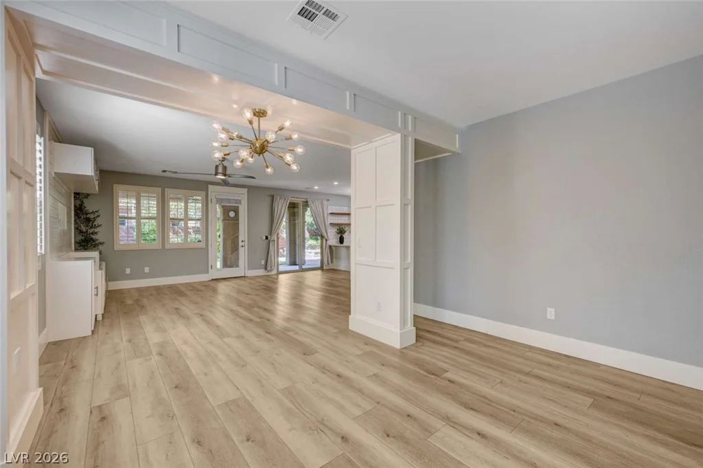 10501 Winter Grass, Las Vegas, NV 89135