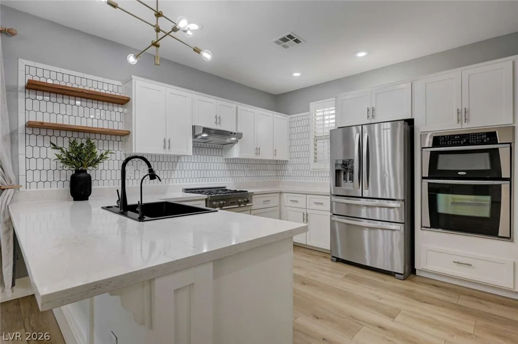 10501 Winter Grass, Las Vegas, NV 89135
