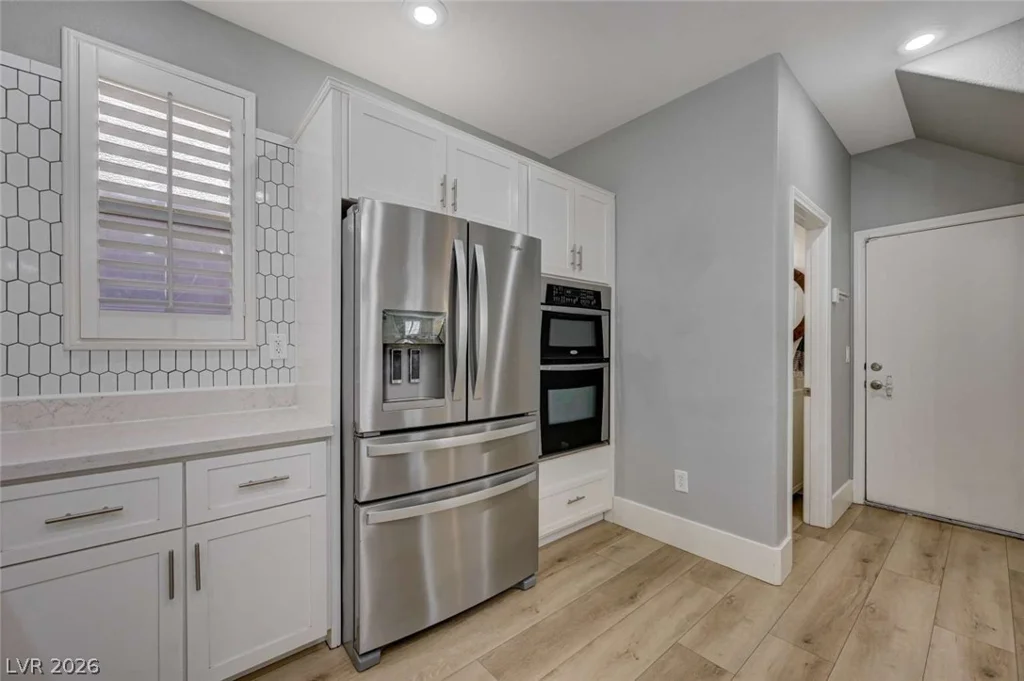 10501 Winter Grass, Las Vegas, NV 89135