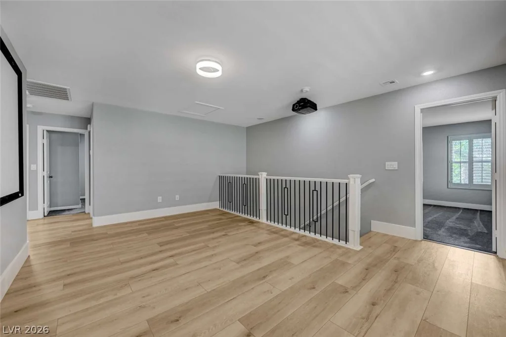 10501 Winter Grass, Las Vegas, NV 89135