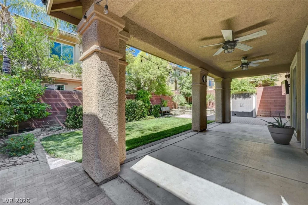 10501 Winter Grass, Las Vegas, NV 89135
