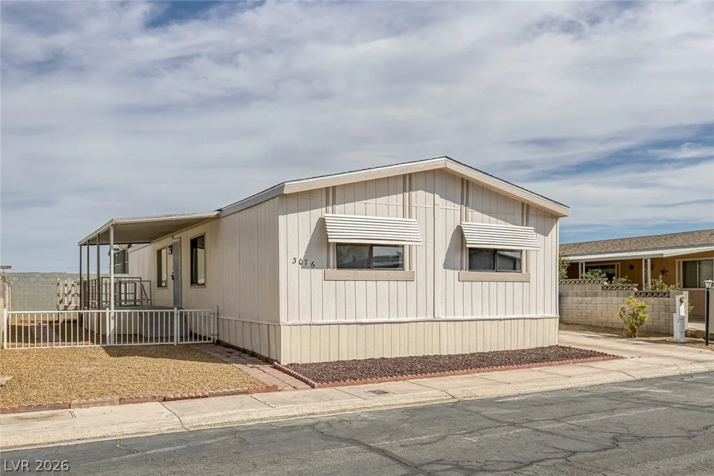 3076 Gavilan, Las Vegas, NV 89122
