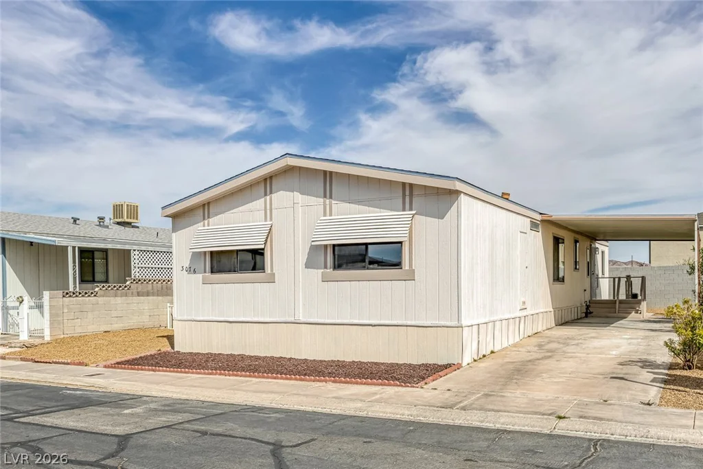 3076 Gavilan, Las Vegas, NV 89122