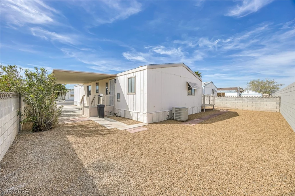 3076 Gavilan, Las Vegas, NV 89122