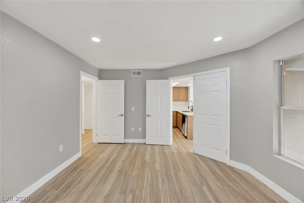 6800 Lake Mead, Las Vegas, NV 89156