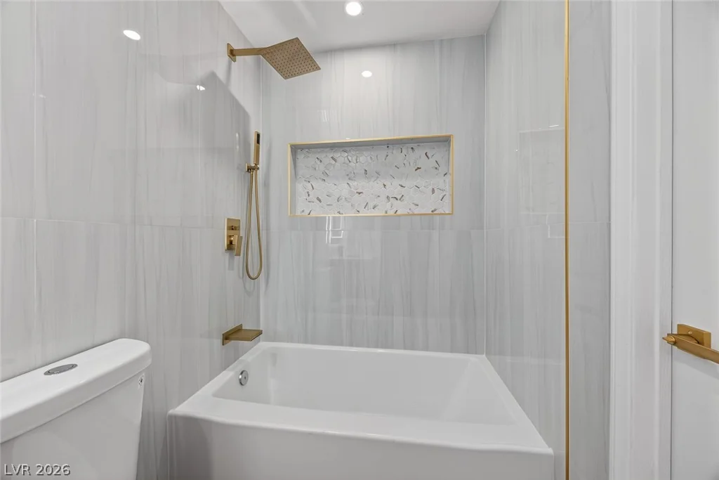 6800 Lake Mead, Las Vegas, NV 89156