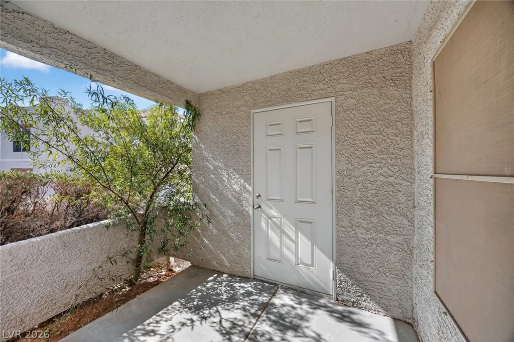 6800 Lake Mead, Las Vegas, NV 89156