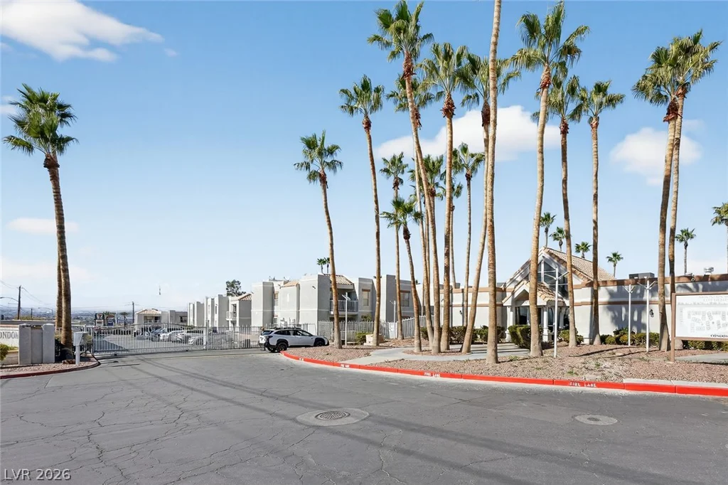 6800 Lake Mead, Las Vegas, NV 89156