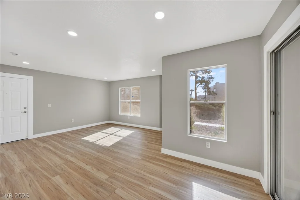 6800 Lake Mead, Las Vegas, NV 89156