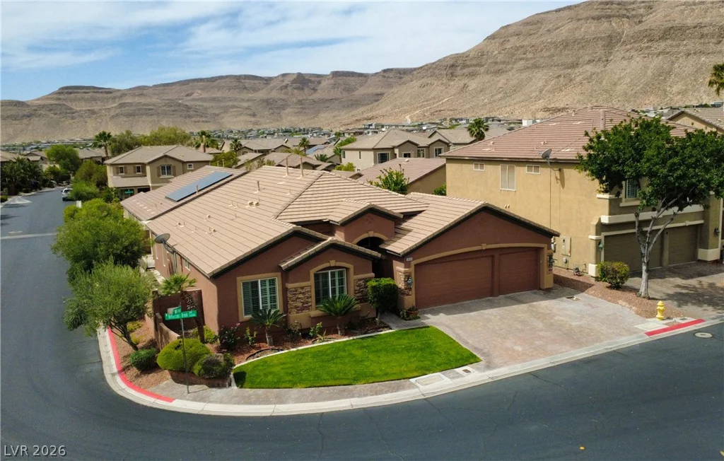 10119 Reflection Brook, Las Vegas, NV 89148