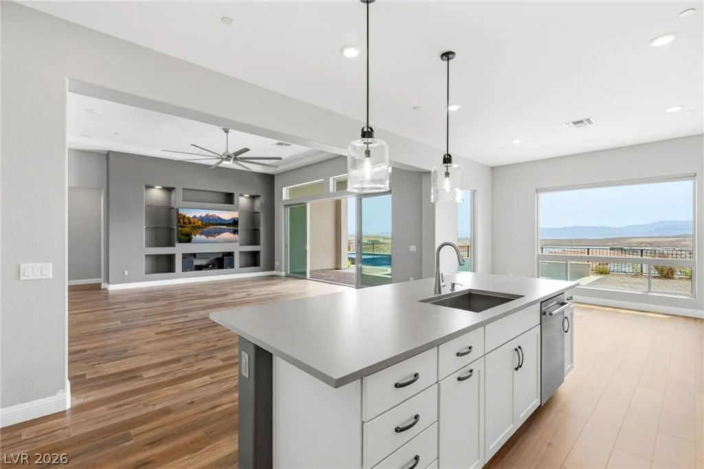 160 Stone Mesa, Henderson, NV 89011