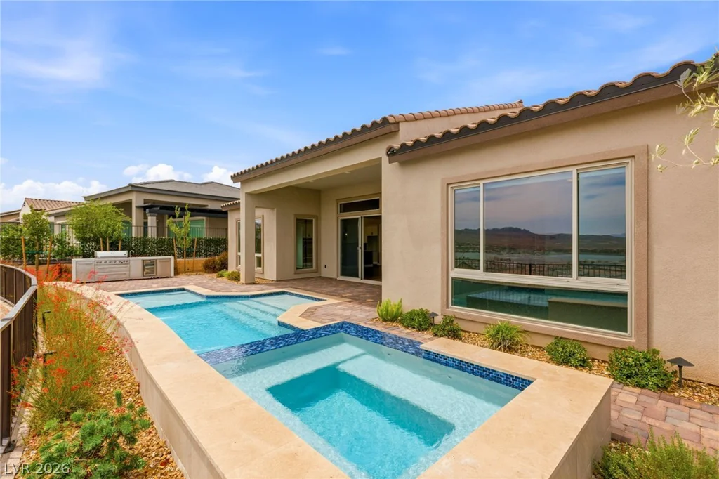 160 Stone Mesa, Henderson, NV 89011