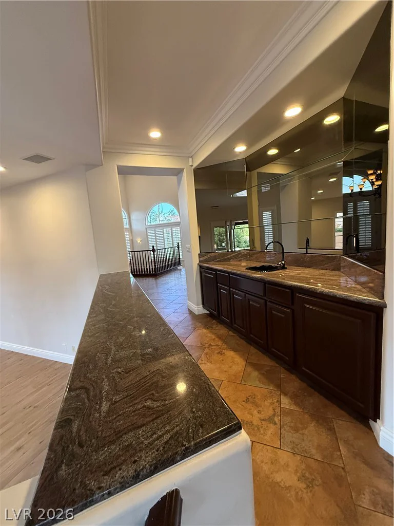 8112 Sapphire Bay, Las Vegas, NV 89128