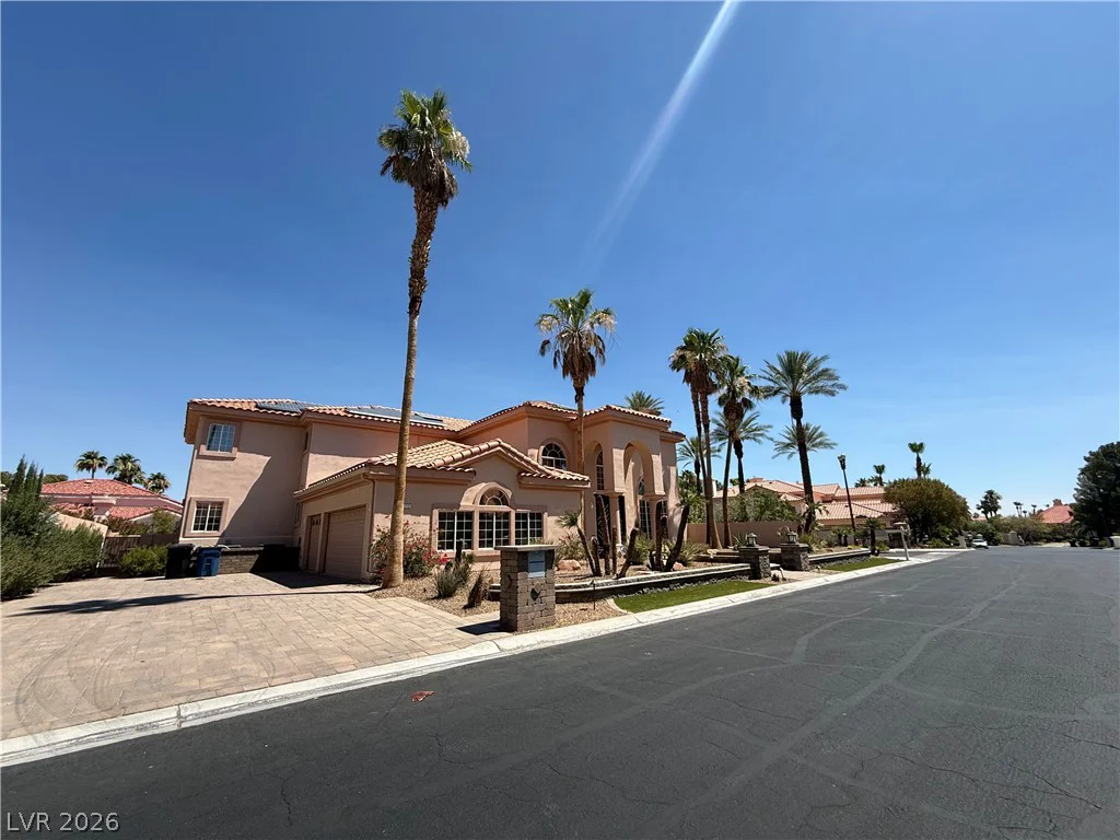 8112 Sapphire Bay, Las Vegas, NV 89128