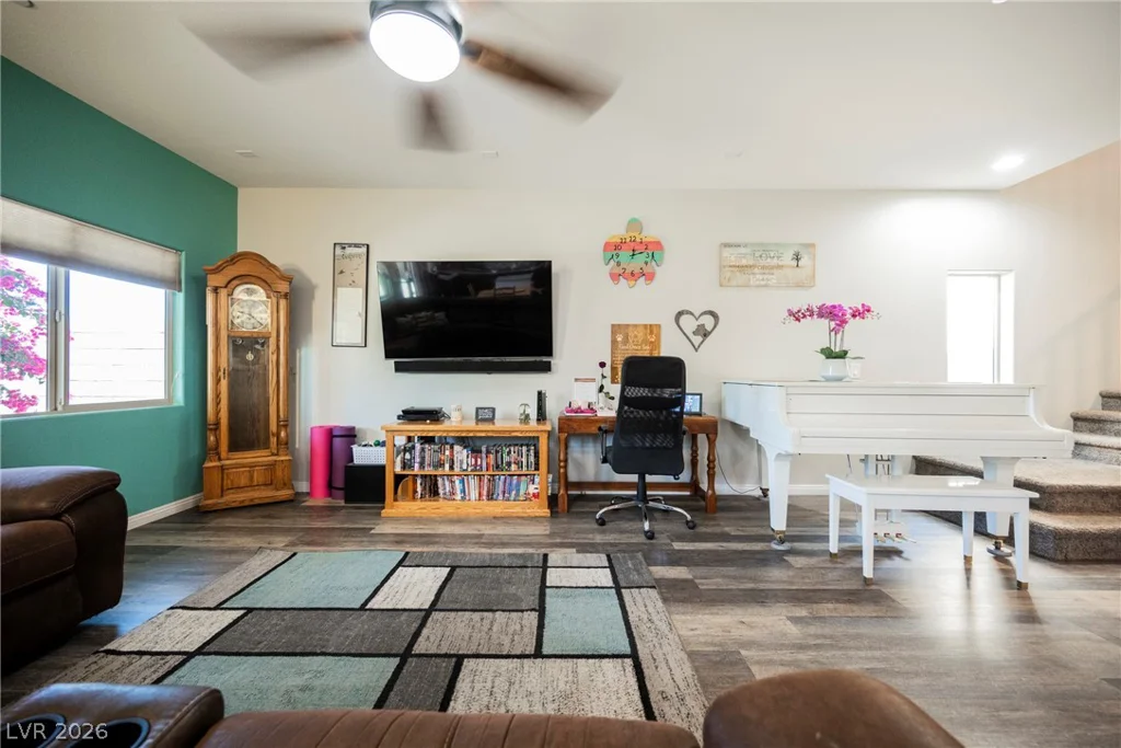 109 Kirkcaldy, Henderson, NV 89012