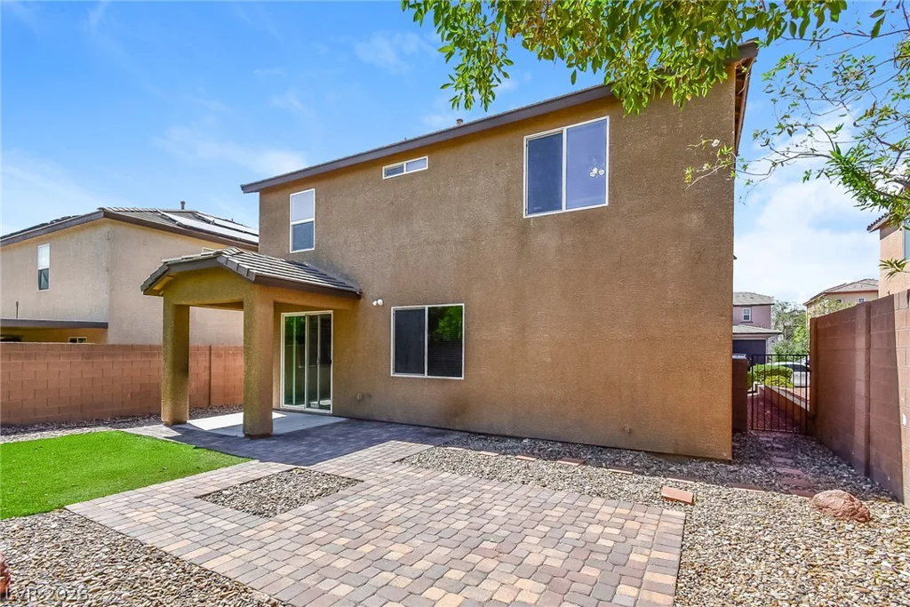 10320 Pima Crossing, Las Vegas, NV 89166