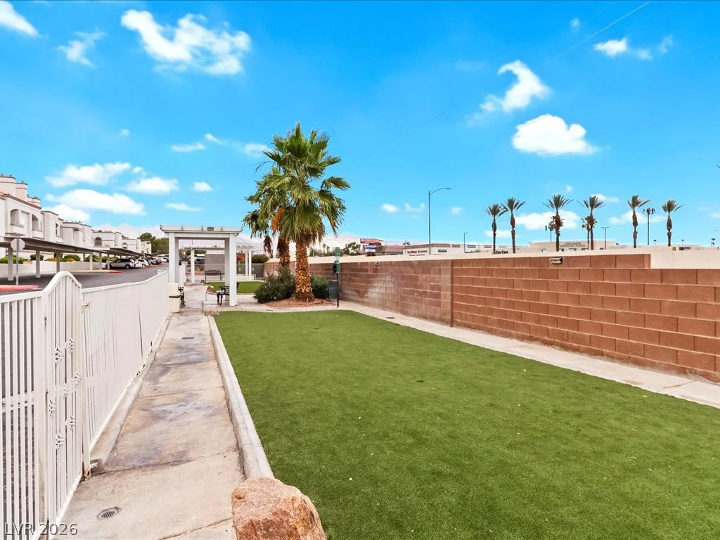 3125 Buffalo, Las Vegas, NV 89128