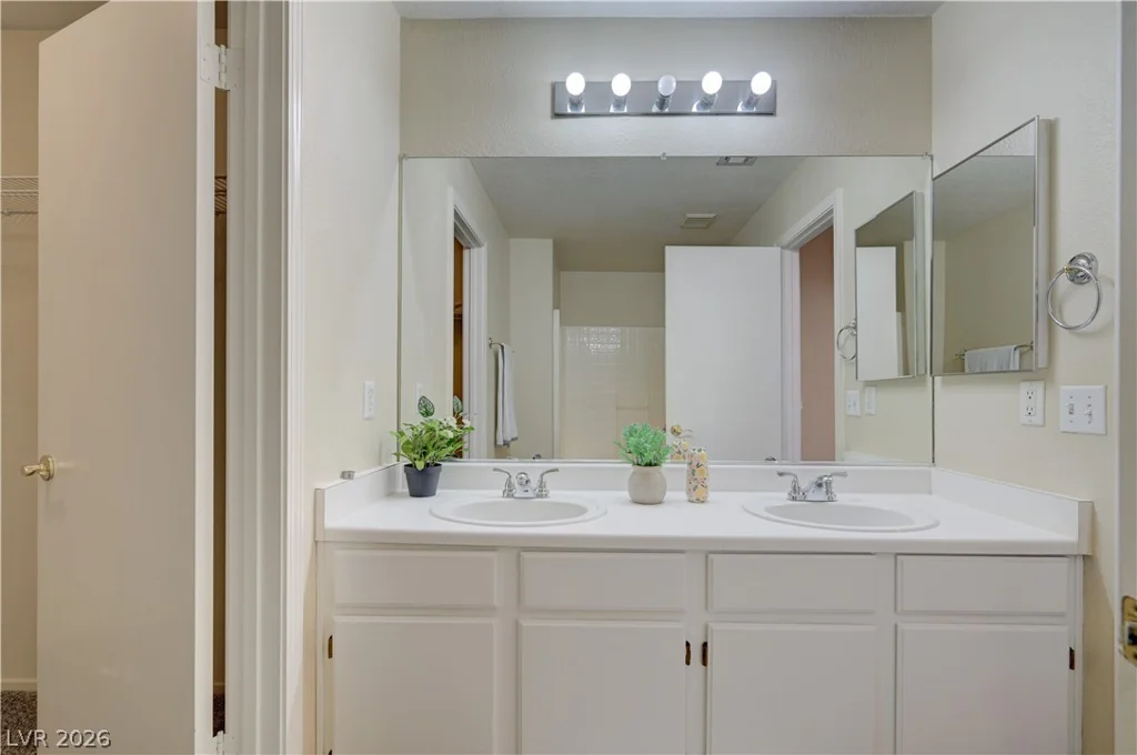 5433 Bridgehampton, Las Vegas, NV 89130