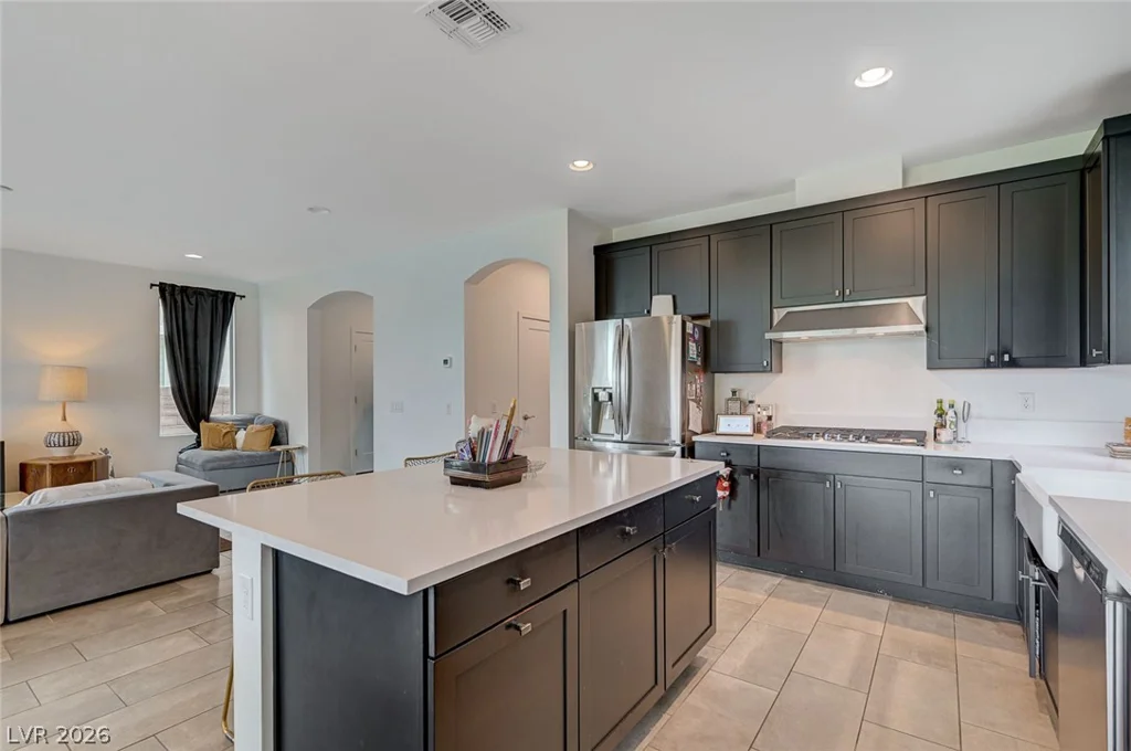 2557 Iron Crest, Las Vegas, NV 89138