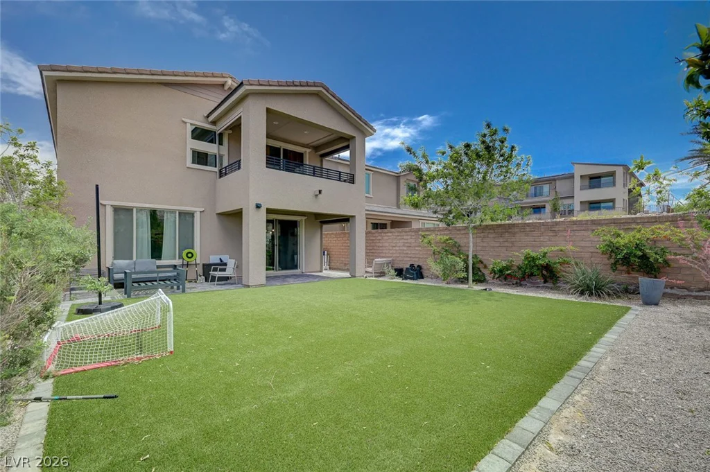 2557 Iron Crest, Las Vegas, NV 89138