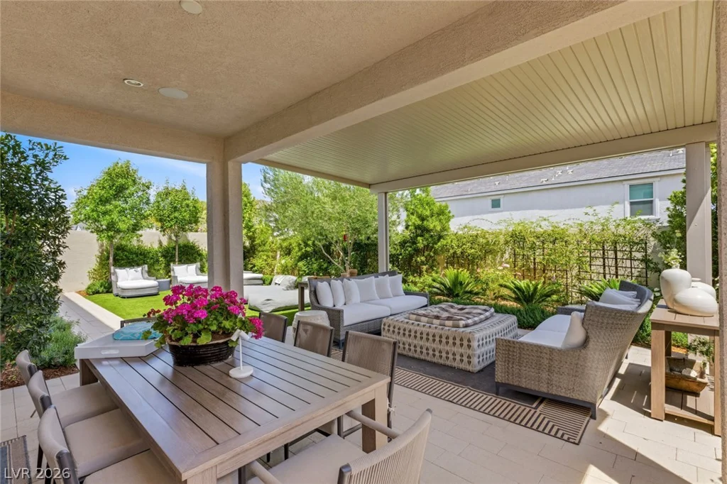 10196 Sequoia Glen, Las Vegas, NV 89166