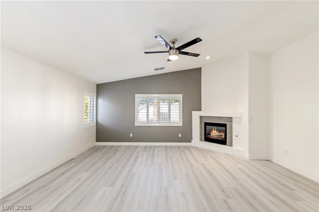 6856 Scarlet Flax, Las Vegas, NV 89148