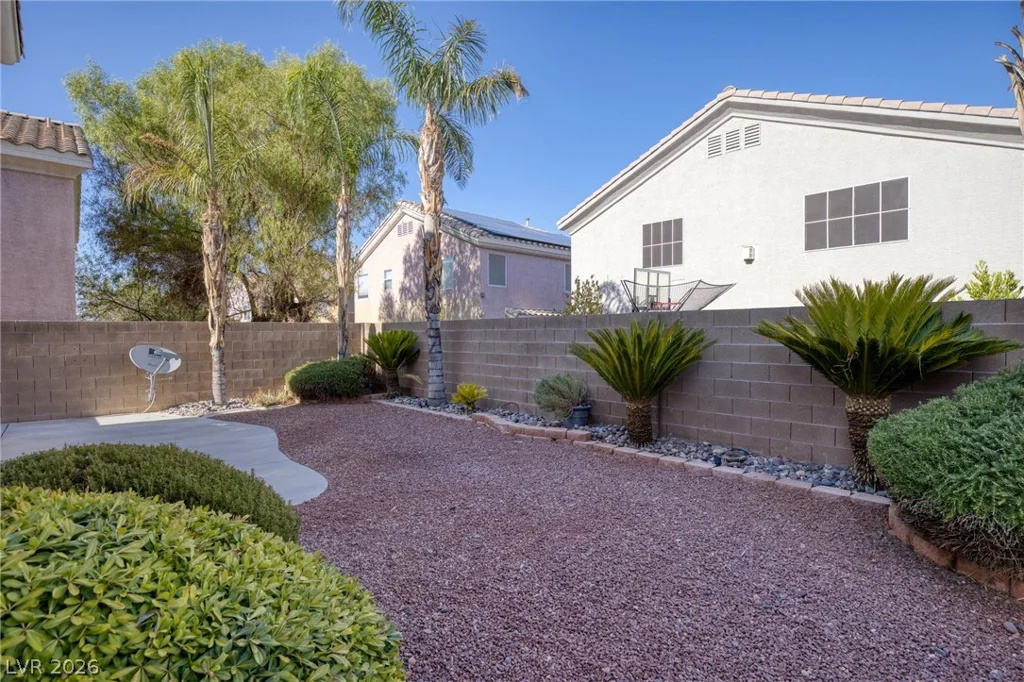 6856 Scarlet Flax, Las Vegas, NV 89148