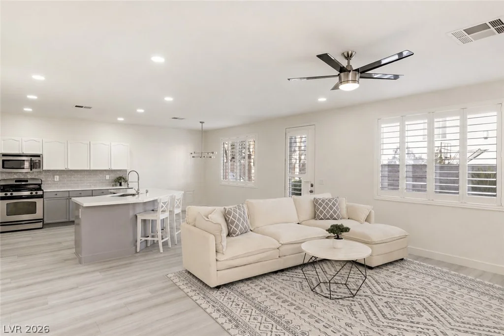 6856 Scarlet Flax, Las Vegas, NV 89148