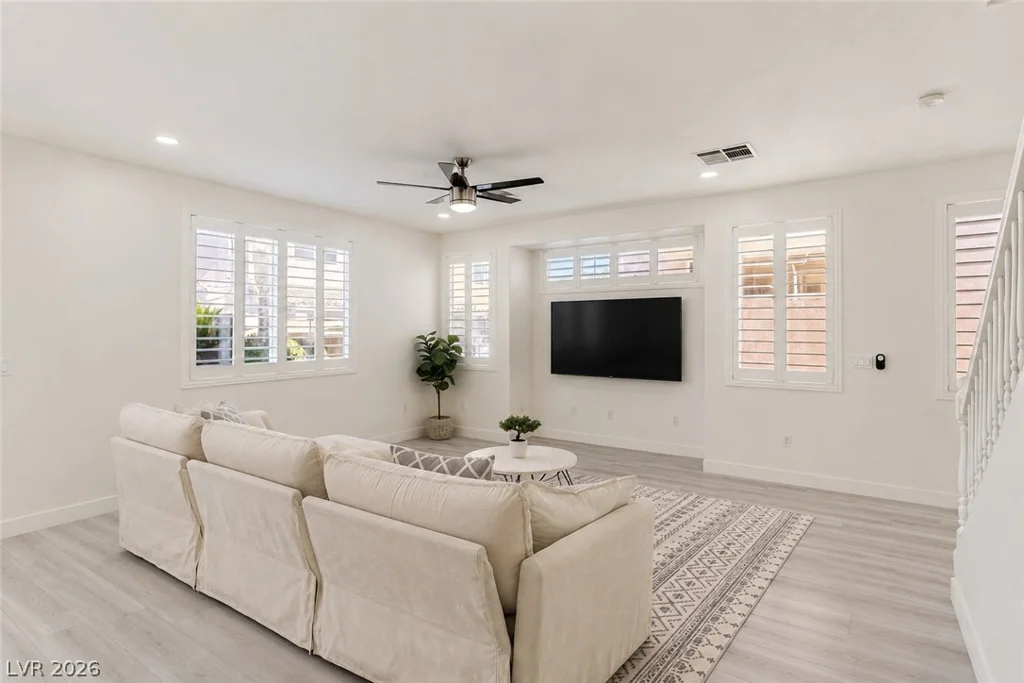 6856 Scarlet Flax, Las Vegas, NV 89148