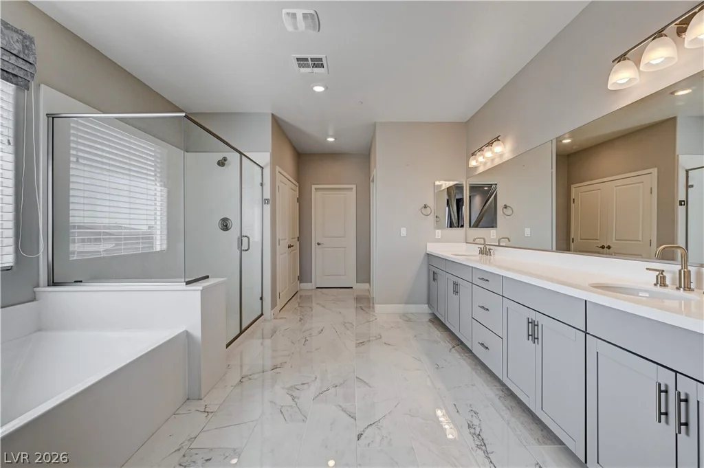 7572 Mount Spokane, Las Vegas, NV 89113