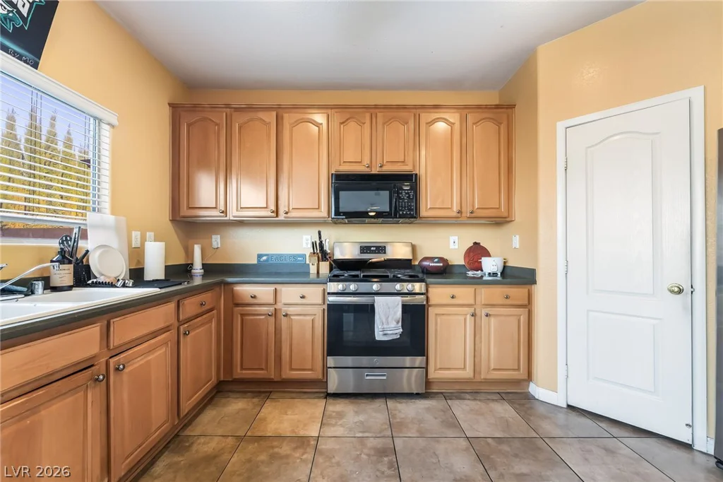 236 Calvino, Las Vegas, NV 89183