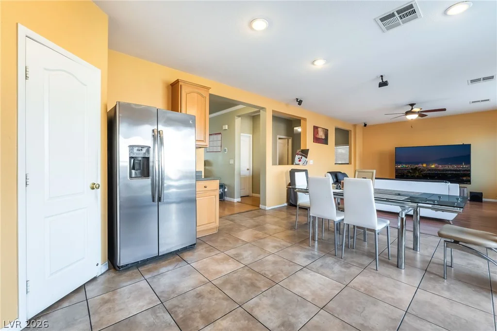 236 Calvino, Las Vegas, NV 89183