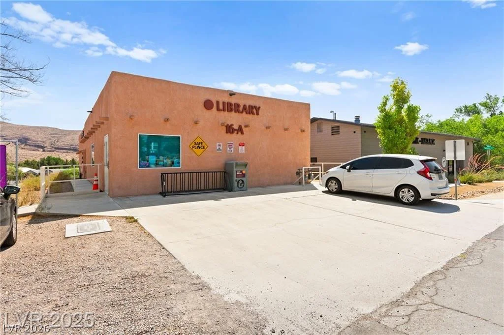 100 Spanish, Las Vegas, NV 89110
