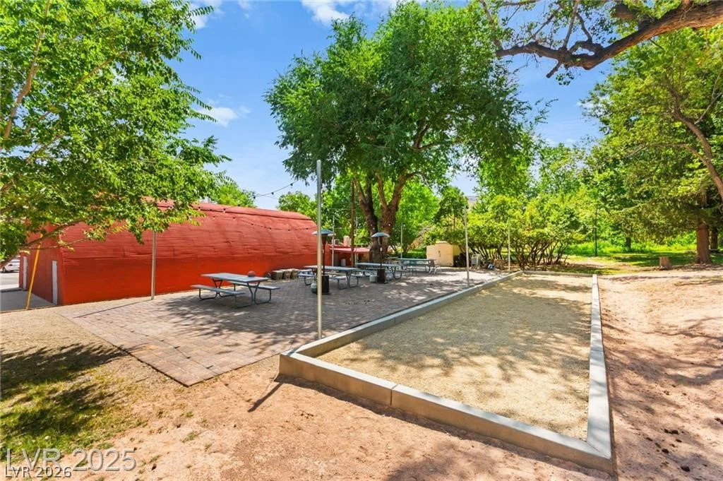100 Spanish, Las Vegas, NV 89110