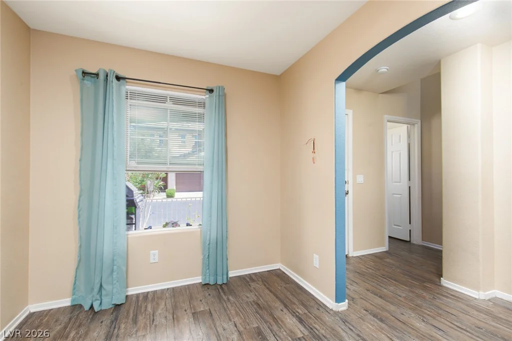 9155 McGinnis, Las Vegas, NV 89148
