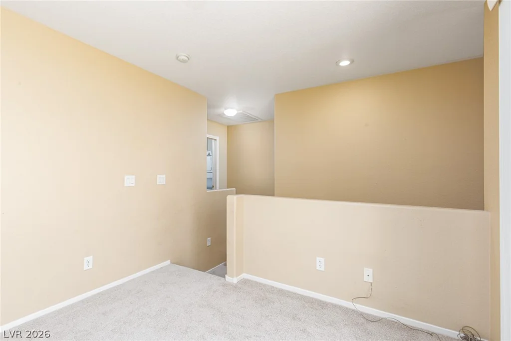 9155 McGinnis, Las Vegas, NV 89148