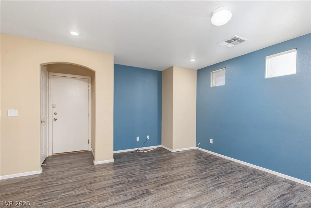 9155 McGinnis, Las Vegas, NV 89148