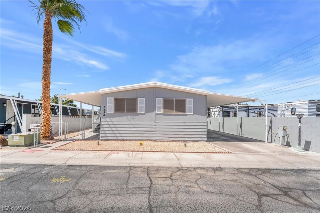 5358 Tupelo, Las Vegas, NV 89122