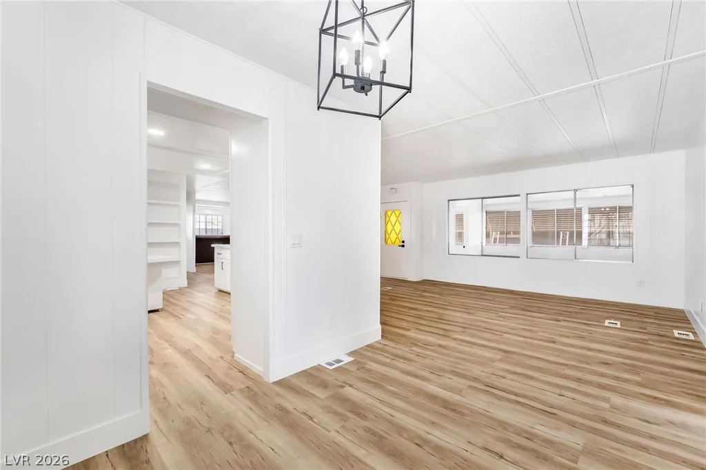 5358 Tupelo, Las Vegas, NV 89122