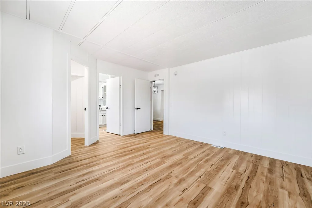 5358 Tupelo, Las Vegas, NV 89122