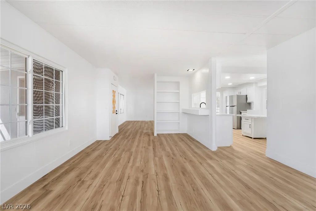 5358 Tupelo, Las Vegas, NV 89122