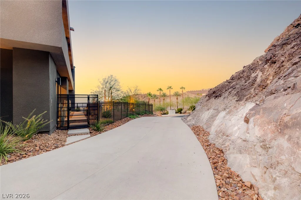 625 Sleeping Dragon, Henderson, NV 89012