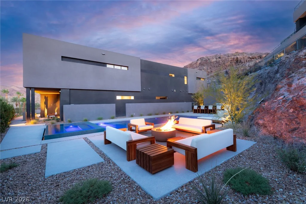 625 Sleeping Dragon, Henderson, NV 89012