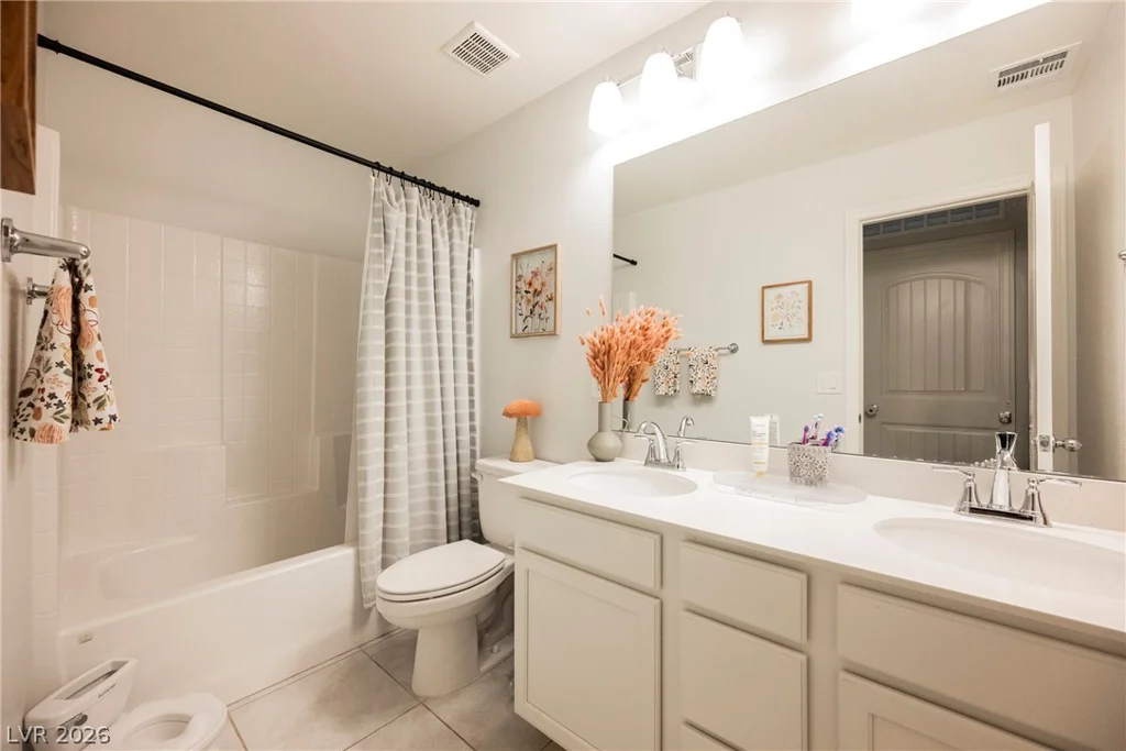 617 Our Heritage, Henderson, NV 89011