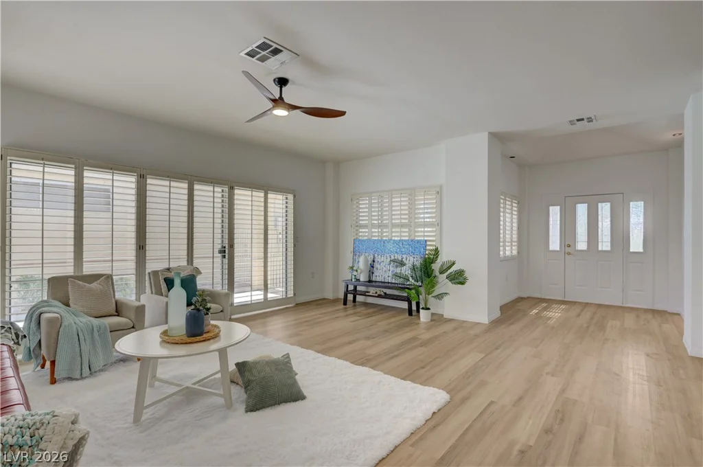 332 Wild Plum, Las Vegas, NV 89107