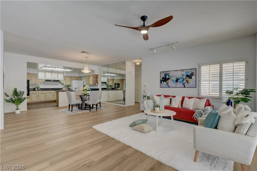 332 Wild Plum, Las Vegas, NV 89107