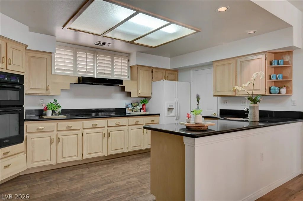 332 Wild Plum, Las Vegas, NV 89107